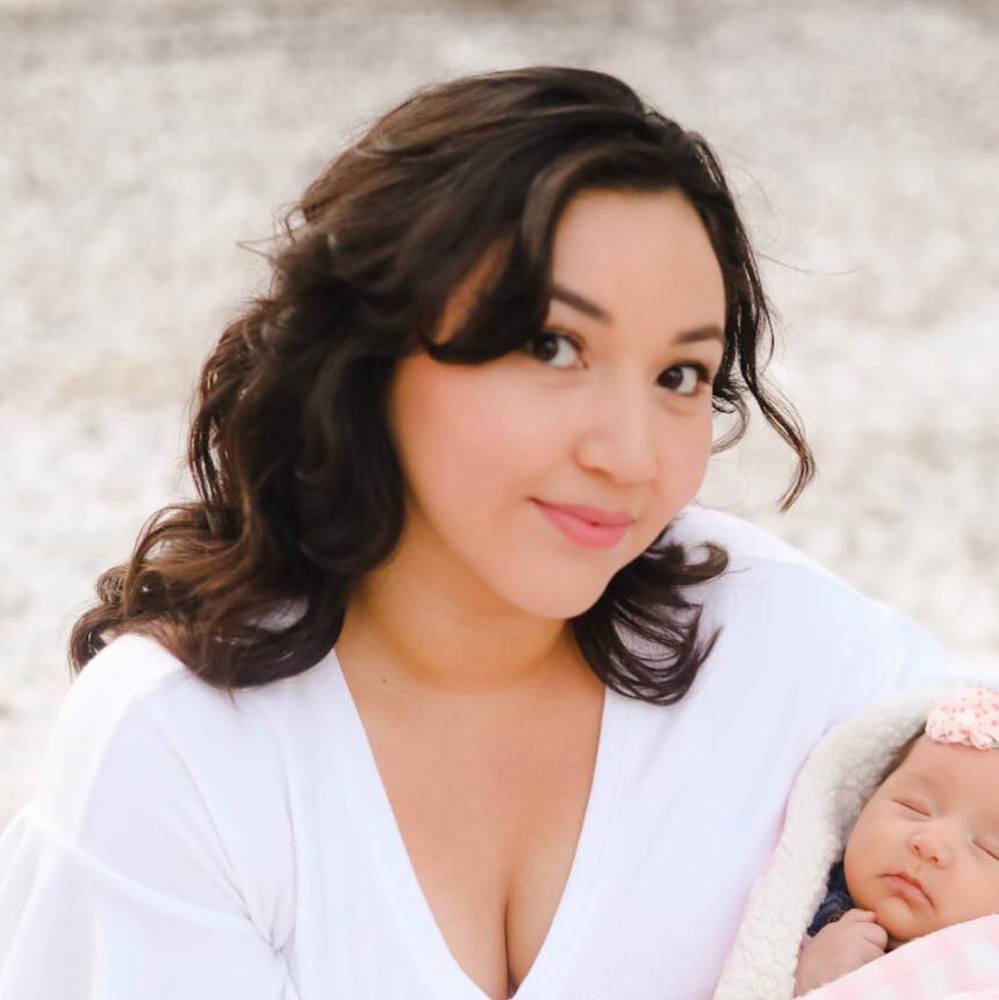 Meet your Posher, Alyssa